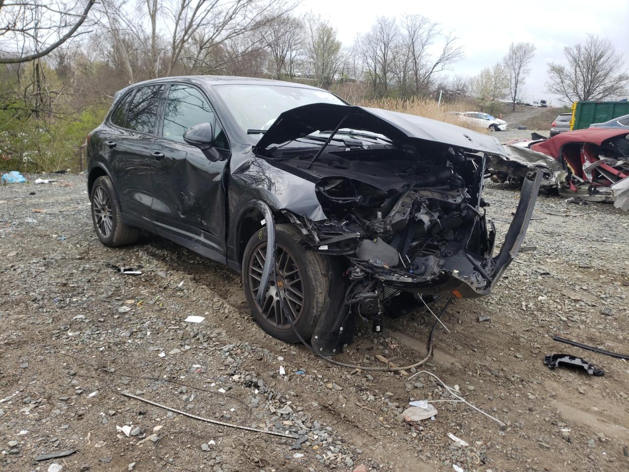 Photo 9 from auction – 2017 PORSCHE CAYENNE with VIN WP1AA2A25HKA92105