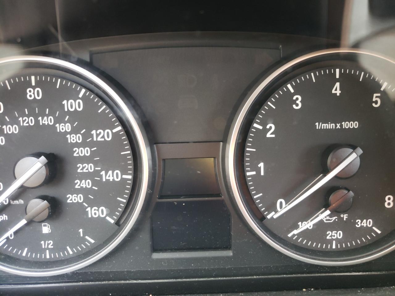 Photo 8 from auction – 2008 BMW 335 I with VIN WBAWB73528P157114