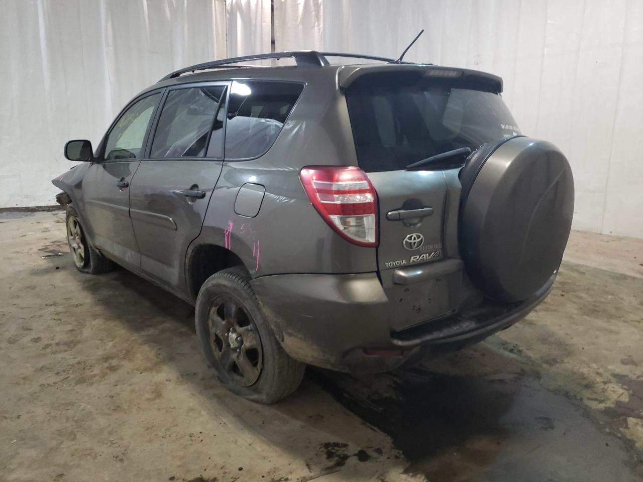 Photo 3 from auction – 2010 TOYOTA RAV4 with VIN 2T3BF4DV4AW068559