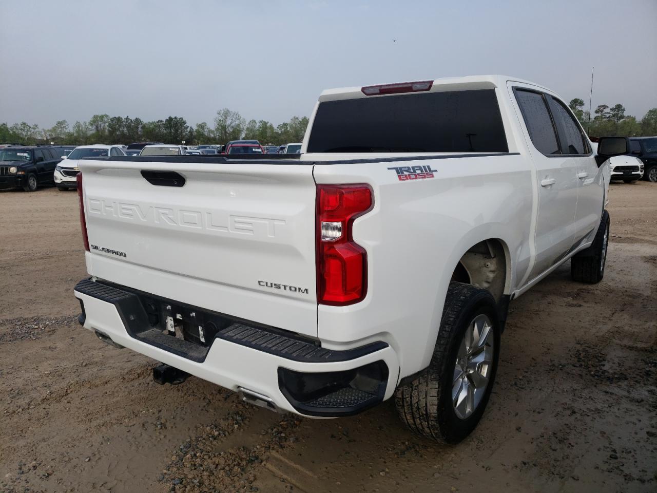 Photo 4 from auction – 2021 CHEVROLET SILVERADO with VIN 1GCPYCEF6MZ300679