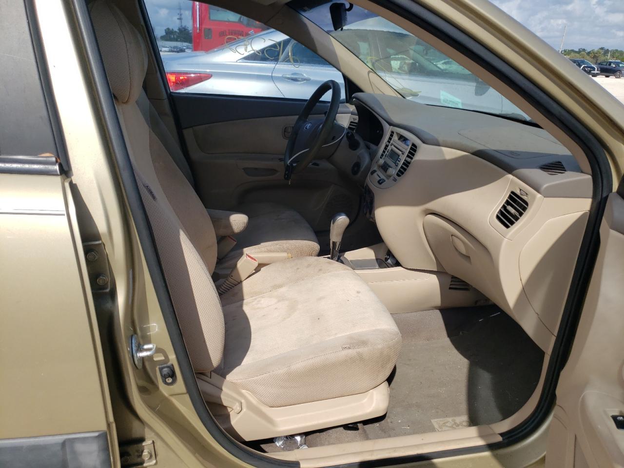 Photo 5 from auction – 2008 KIA RIO BASE with VIN KNADE123686392231