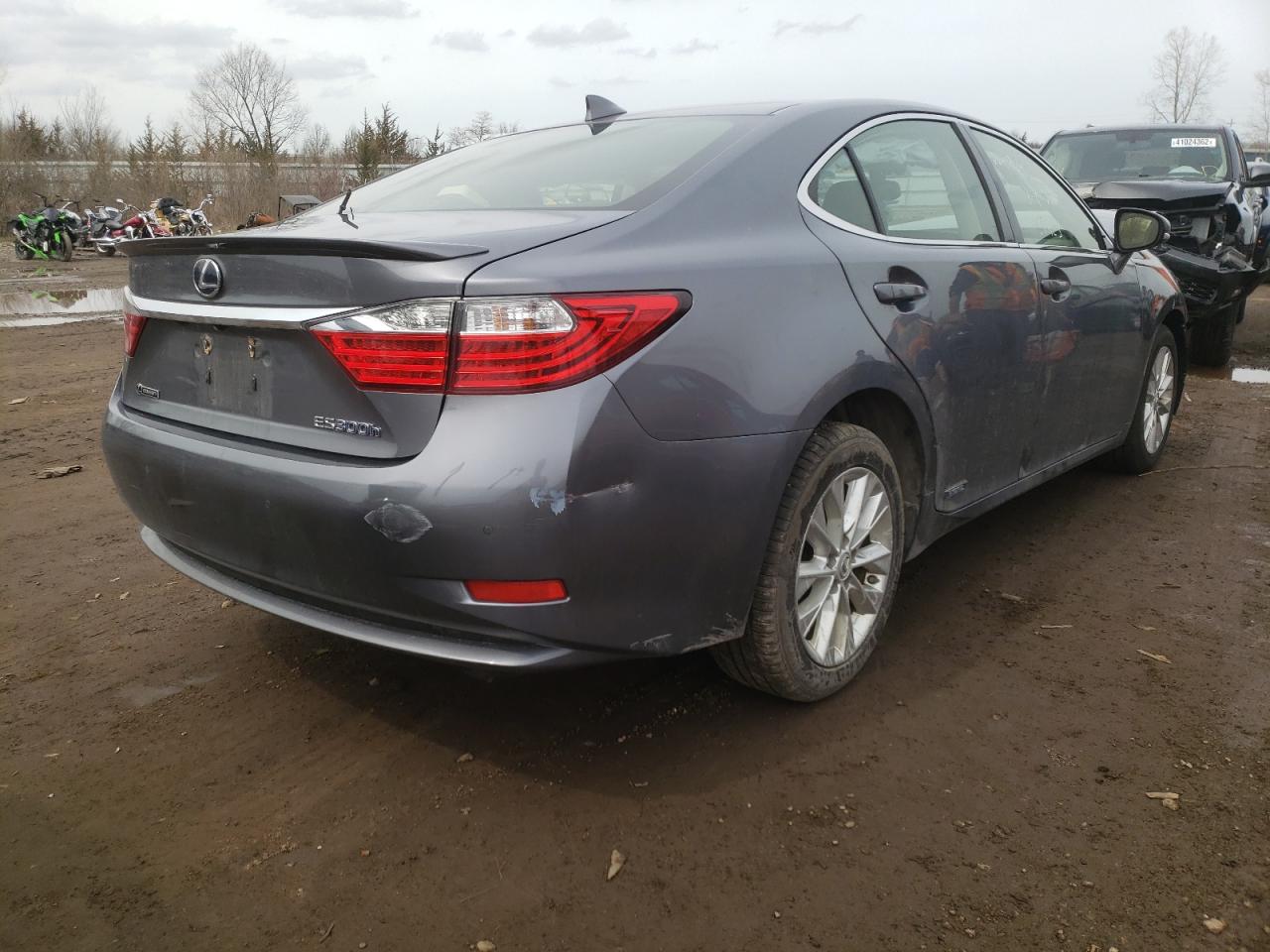 Photo 4 from auction – 2015 LEXUS ES 300H with VIN JTHBW1GG6F2085311