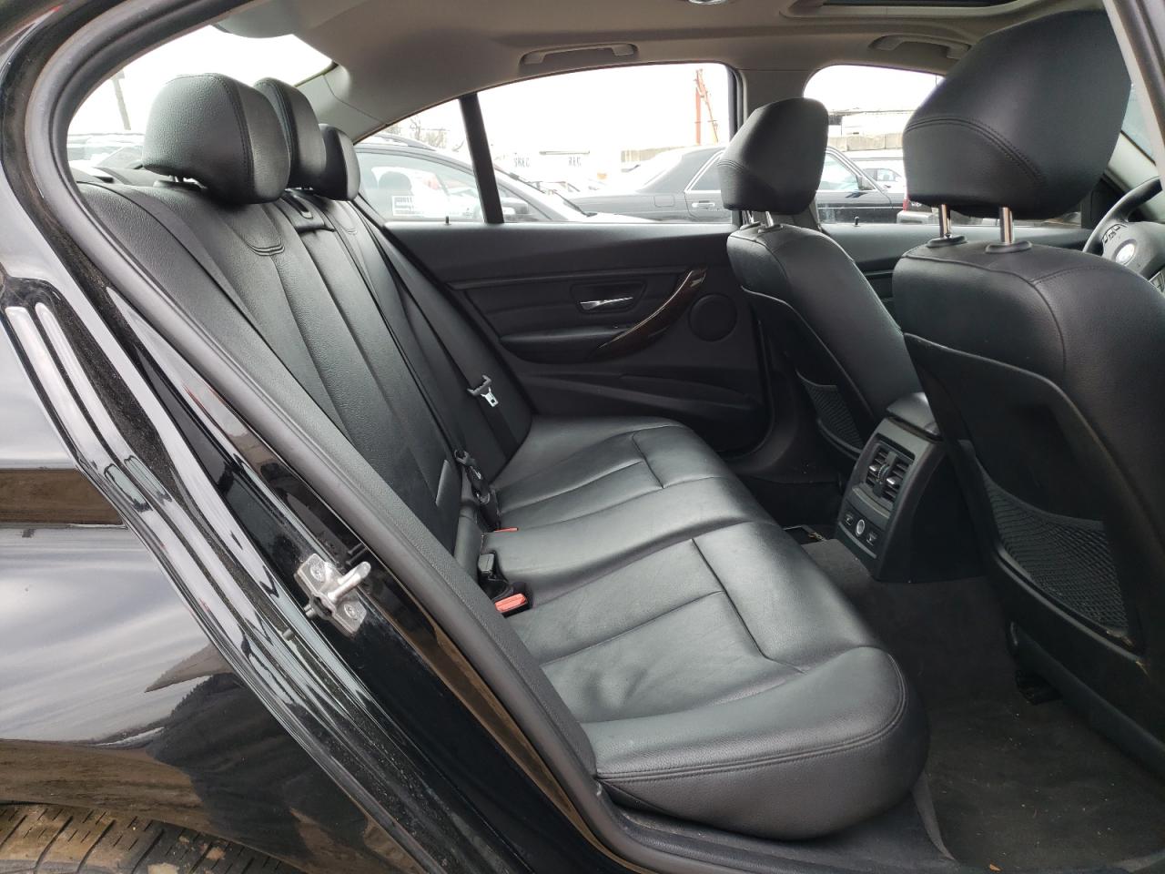 Photo 6 from auction – 2014 BMW 328 D XDRI with VIN WBA3D5C56EKX99345