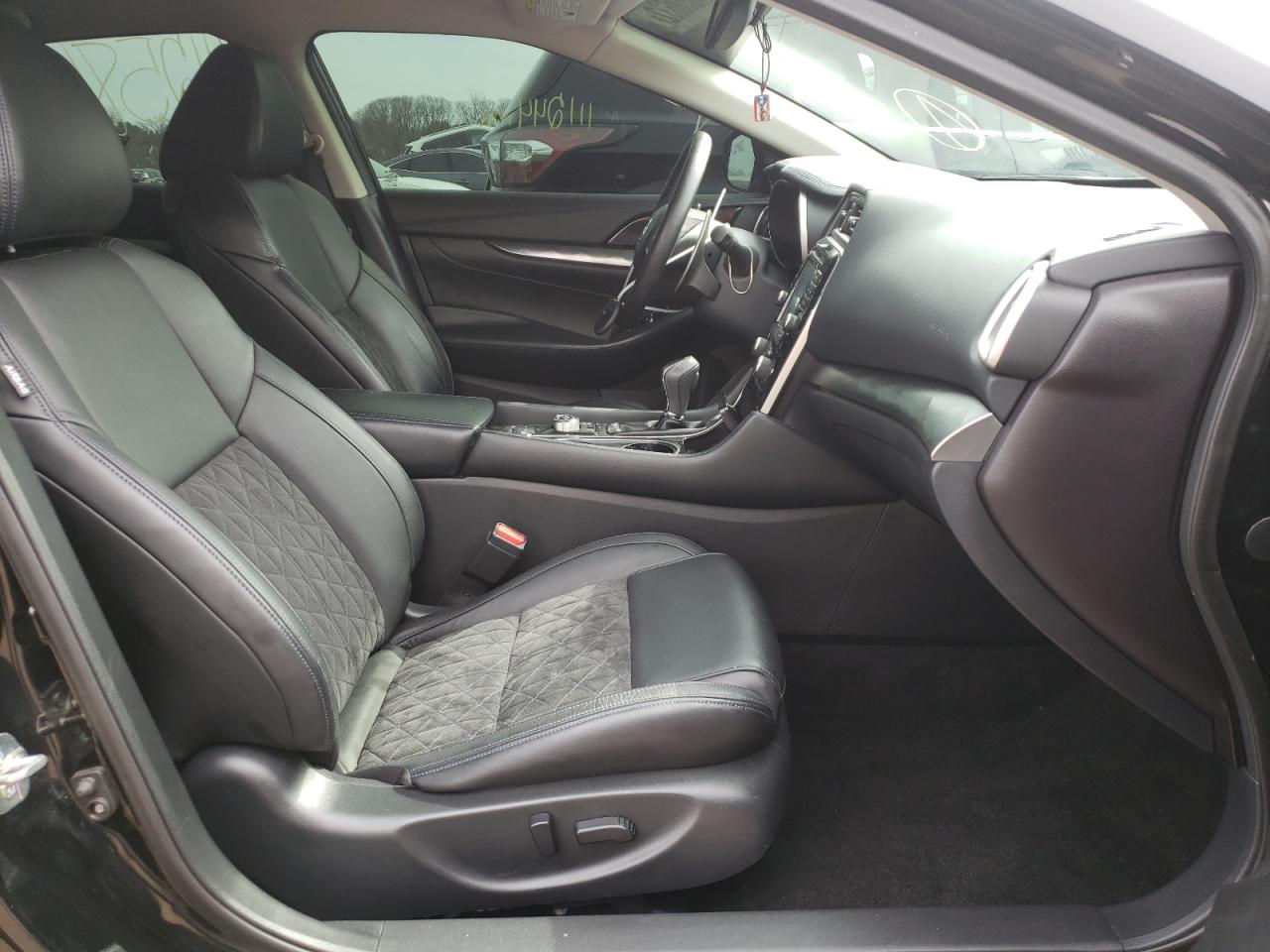 Photo 5 from auction – 2017 NISSAN MAXIMA 3.5 with VIN 1N4AA6APXHC367732
