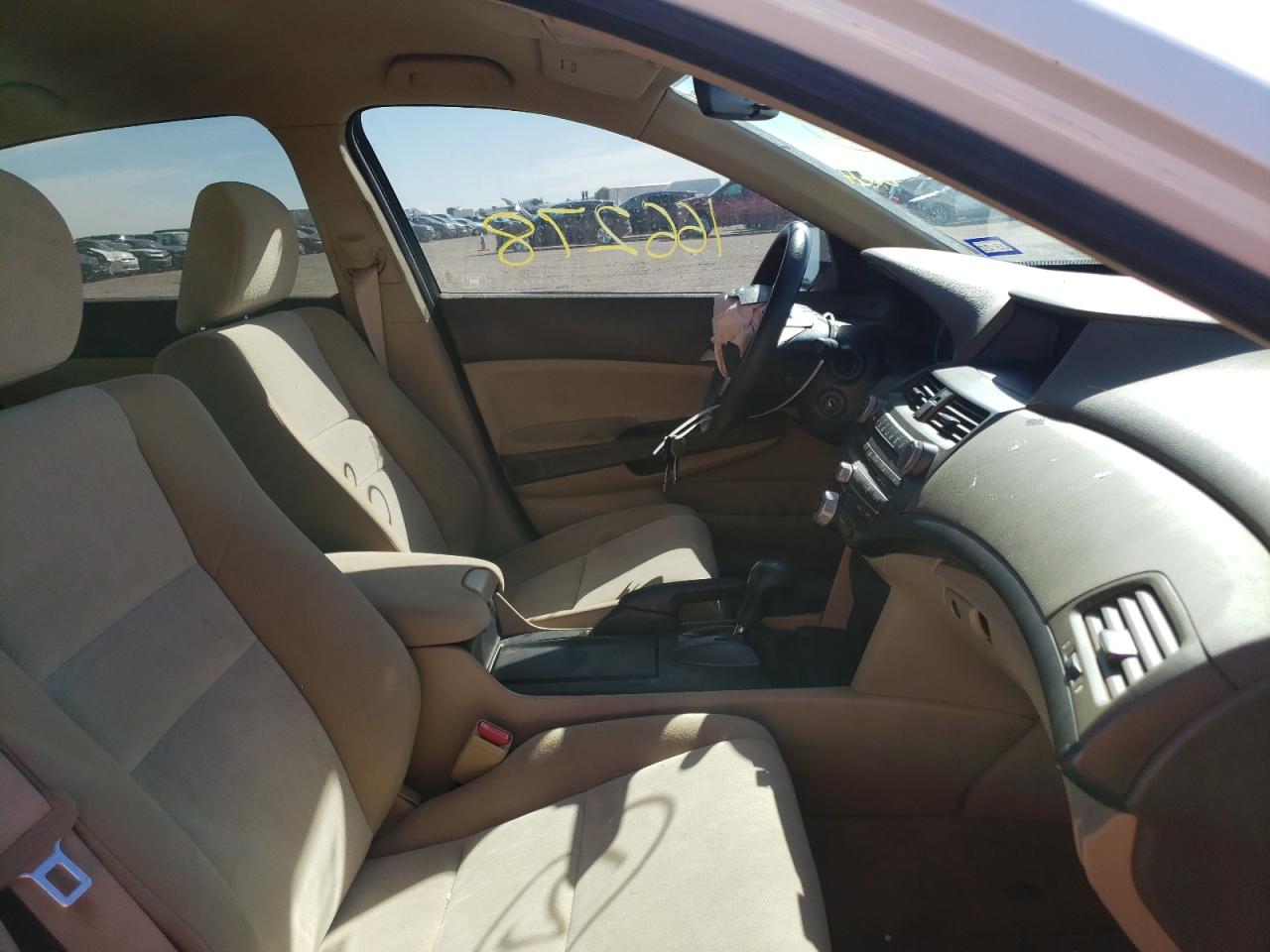 Photo 5 from auction – 2010 HONDA ACCORD LXP with VIN 1HGCP2F48AA124982