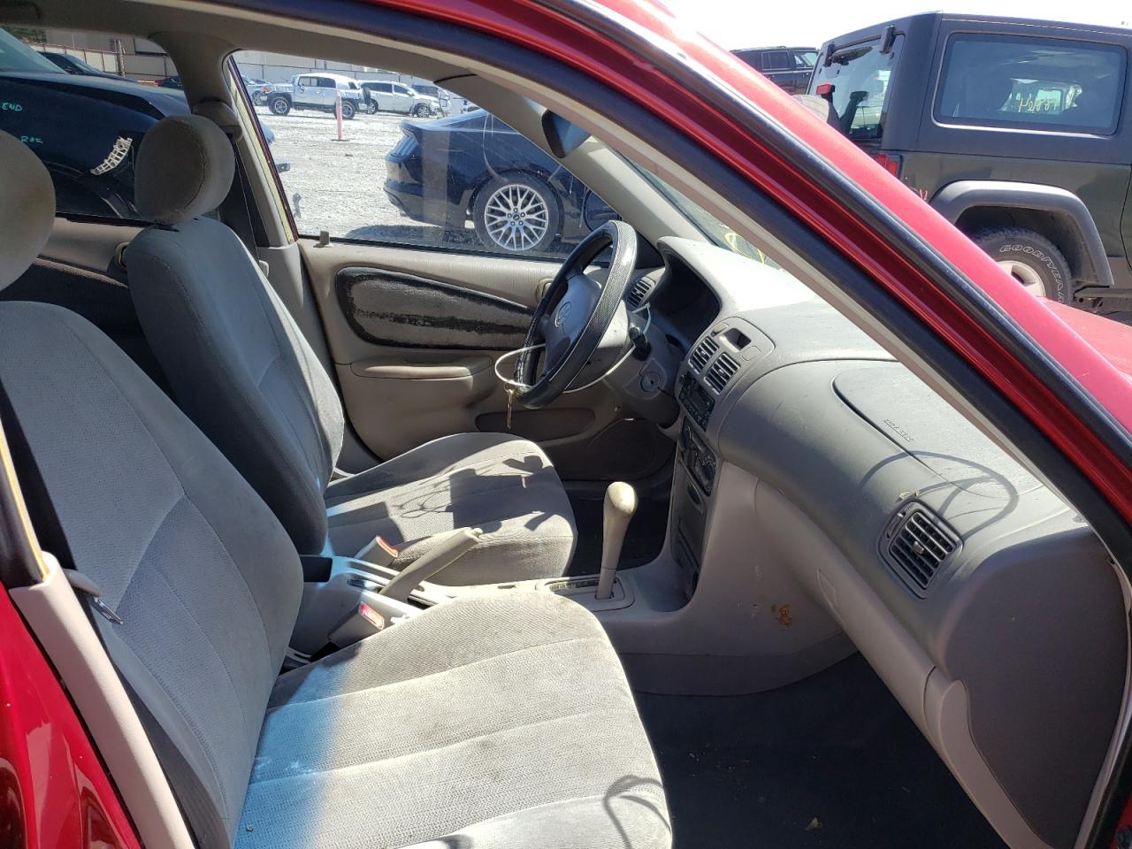 Photo 5 from auction – 2001 TOYOTA COROLLA CE with VIN 1NXBR12E21Z547211