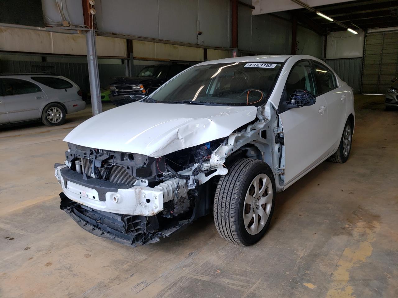 Photo 2 from auction – 2013 MAZDA 3 I with VIN JM1BL1UP5D1786732