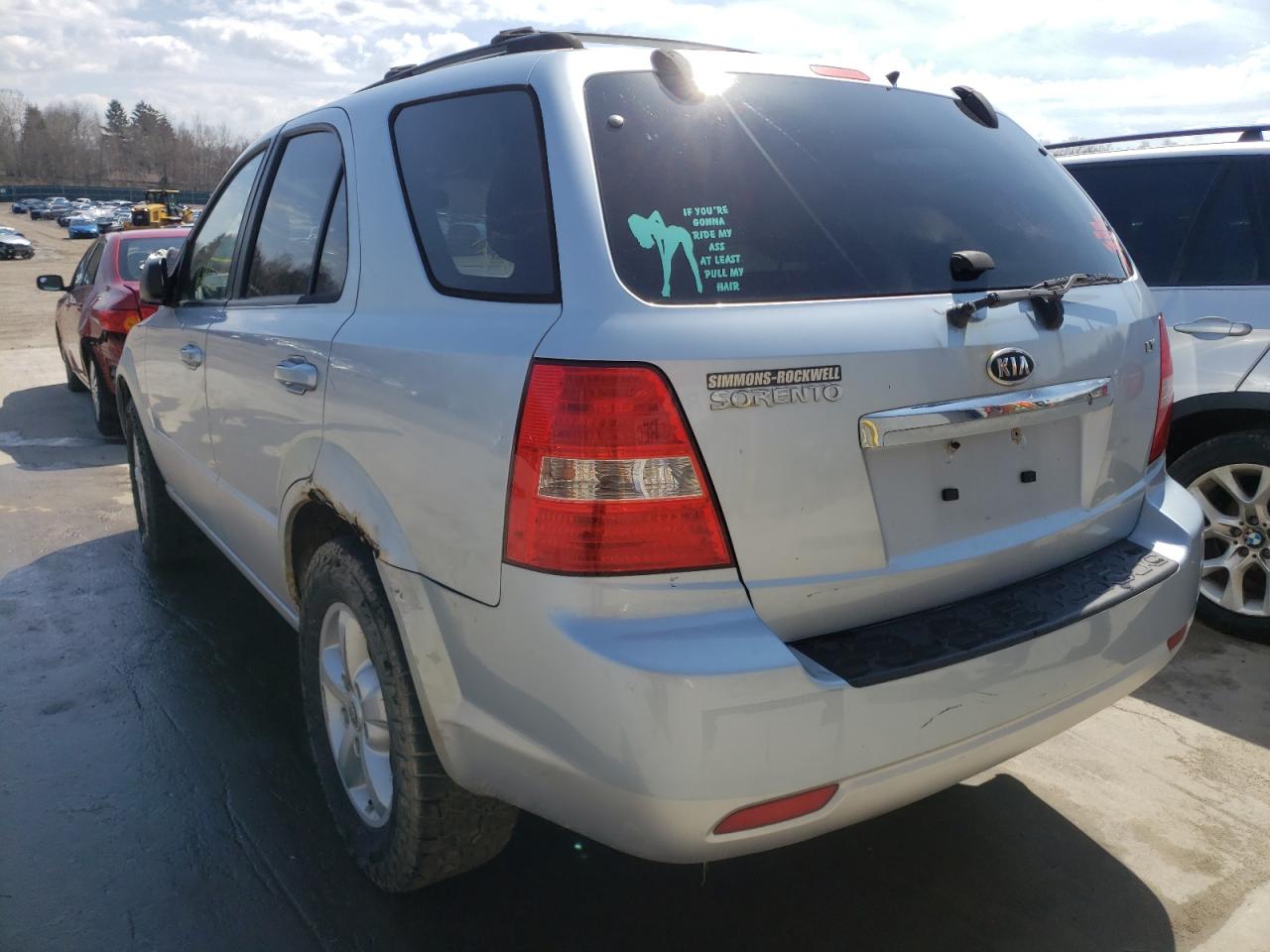 Photo 3 from auction – 2007 KIA SORENTO EX with VIN KNDJC736675679029