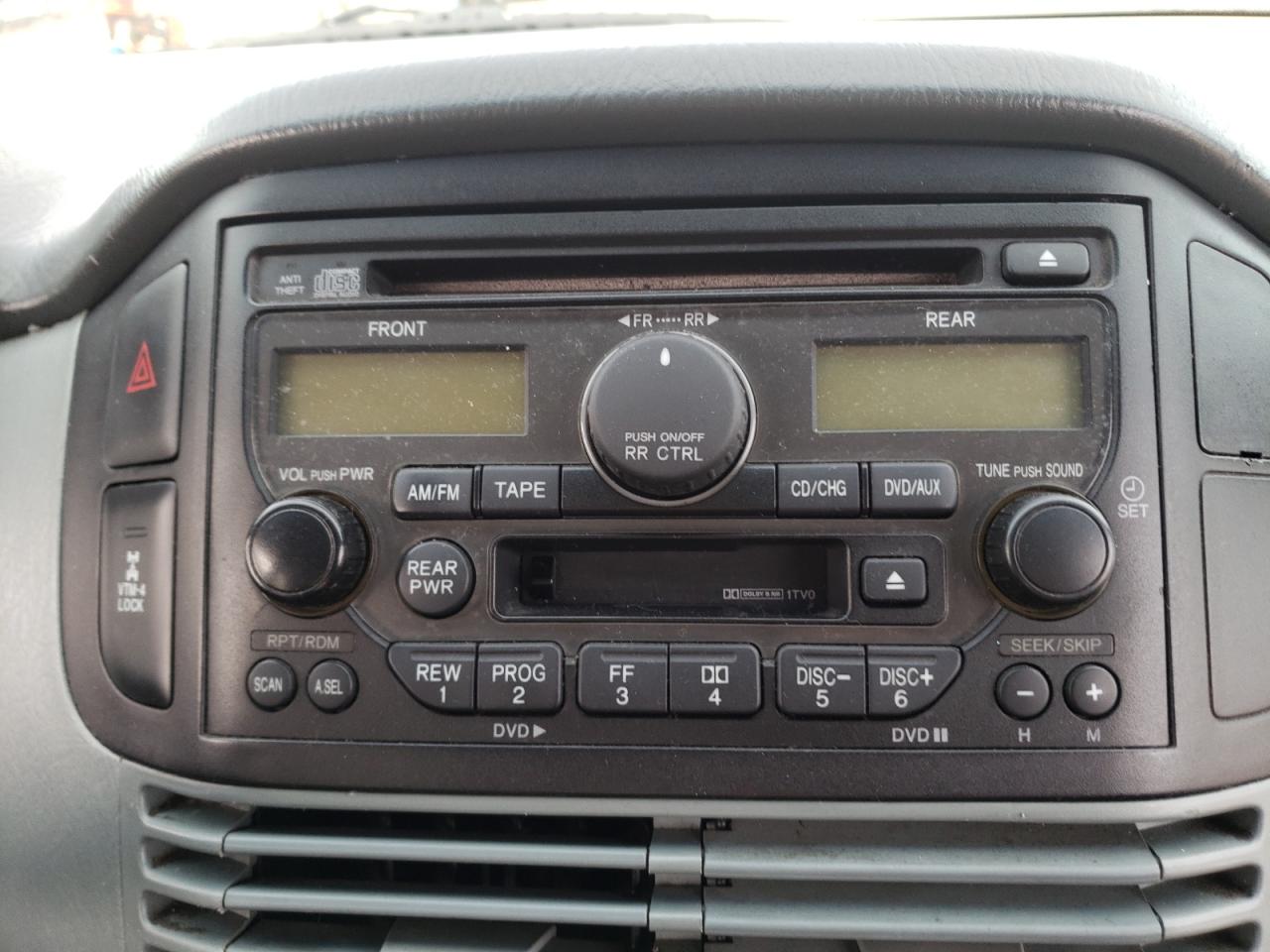 Photo 9 from auction – 2004 HONDA PILOT EXL with VIN 2HKYF18684H555786
