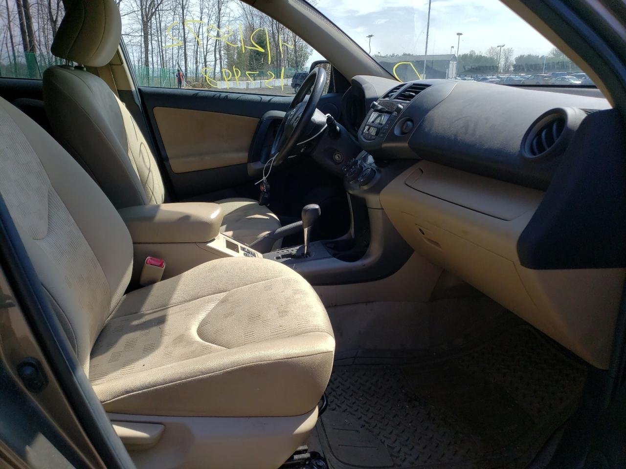 Photo 5 from auction – 2010 TOYOTA RAV4 with VIN 2T3BF4DV7AW071276