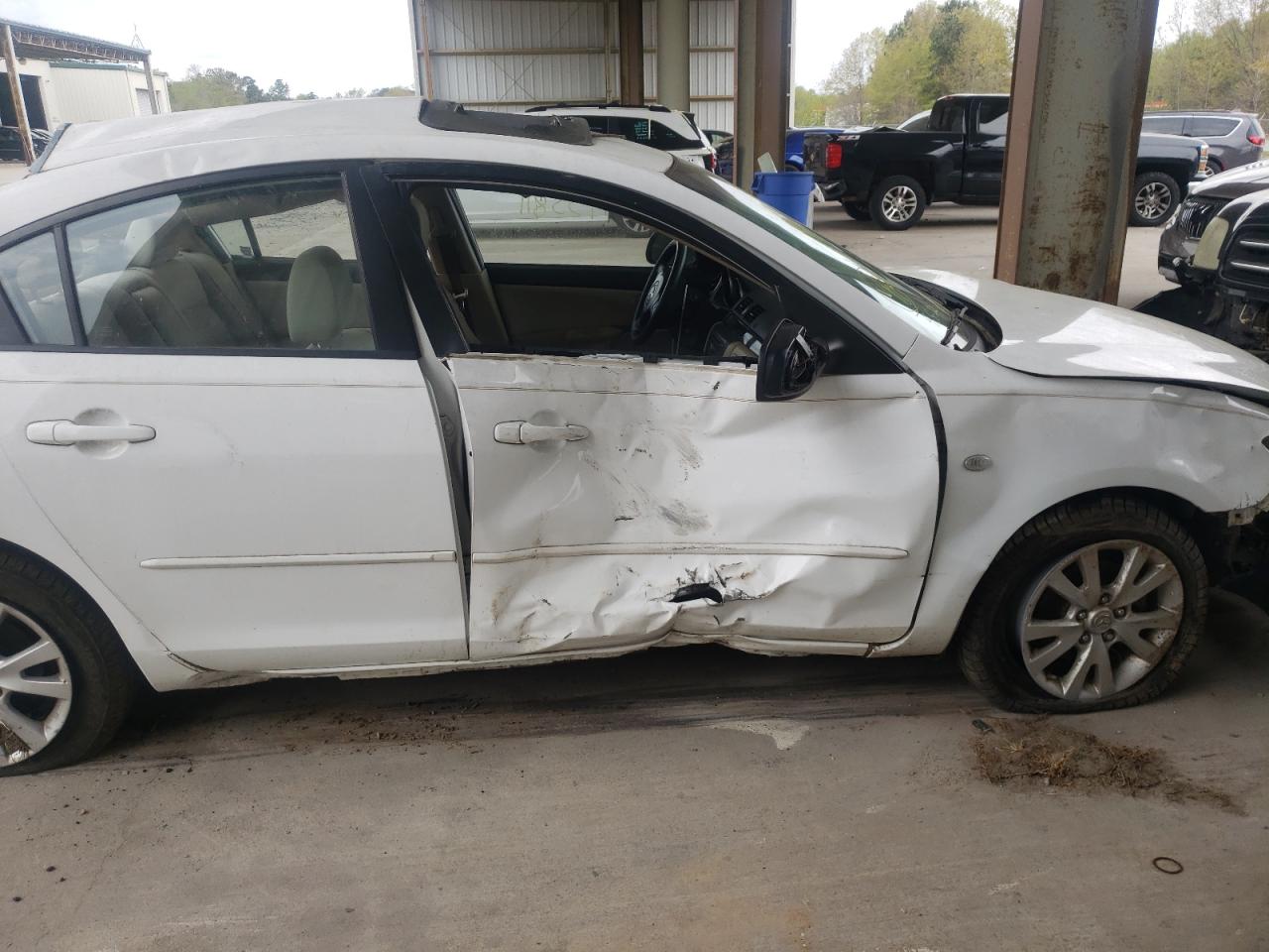 Photo 9 from auction – 2007 MAZDA 3 I with VIN JM1BK32F671694252