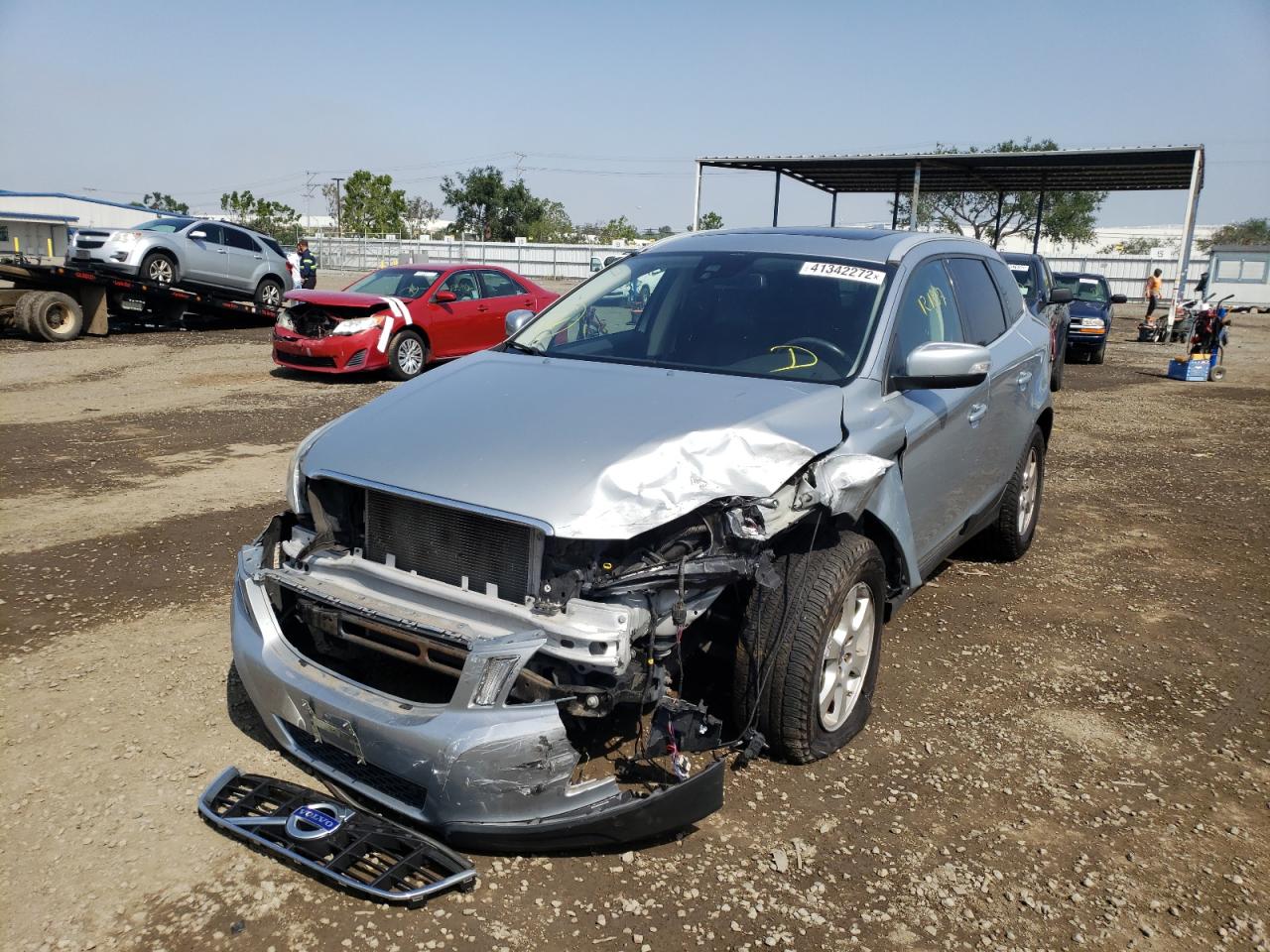 Photo 2 from auction – 2012 VOLVO XC60 3.2 with VIN YV4940DLXC2298658