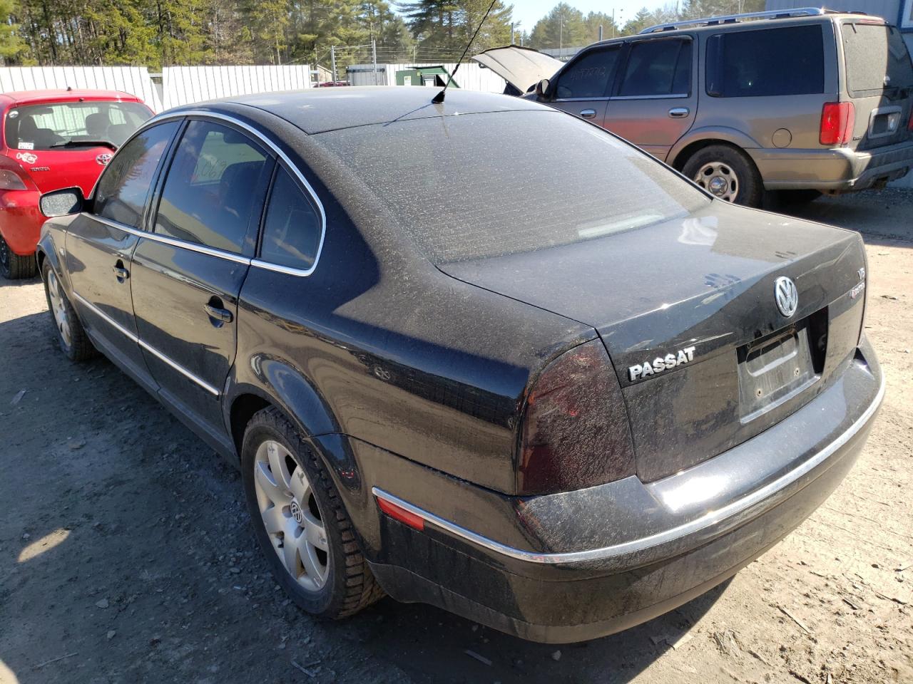 Photo 3 from auction – 2002 VOLKSWAGEN PASSAT GLX with VIN WVWTH63BX2P308955