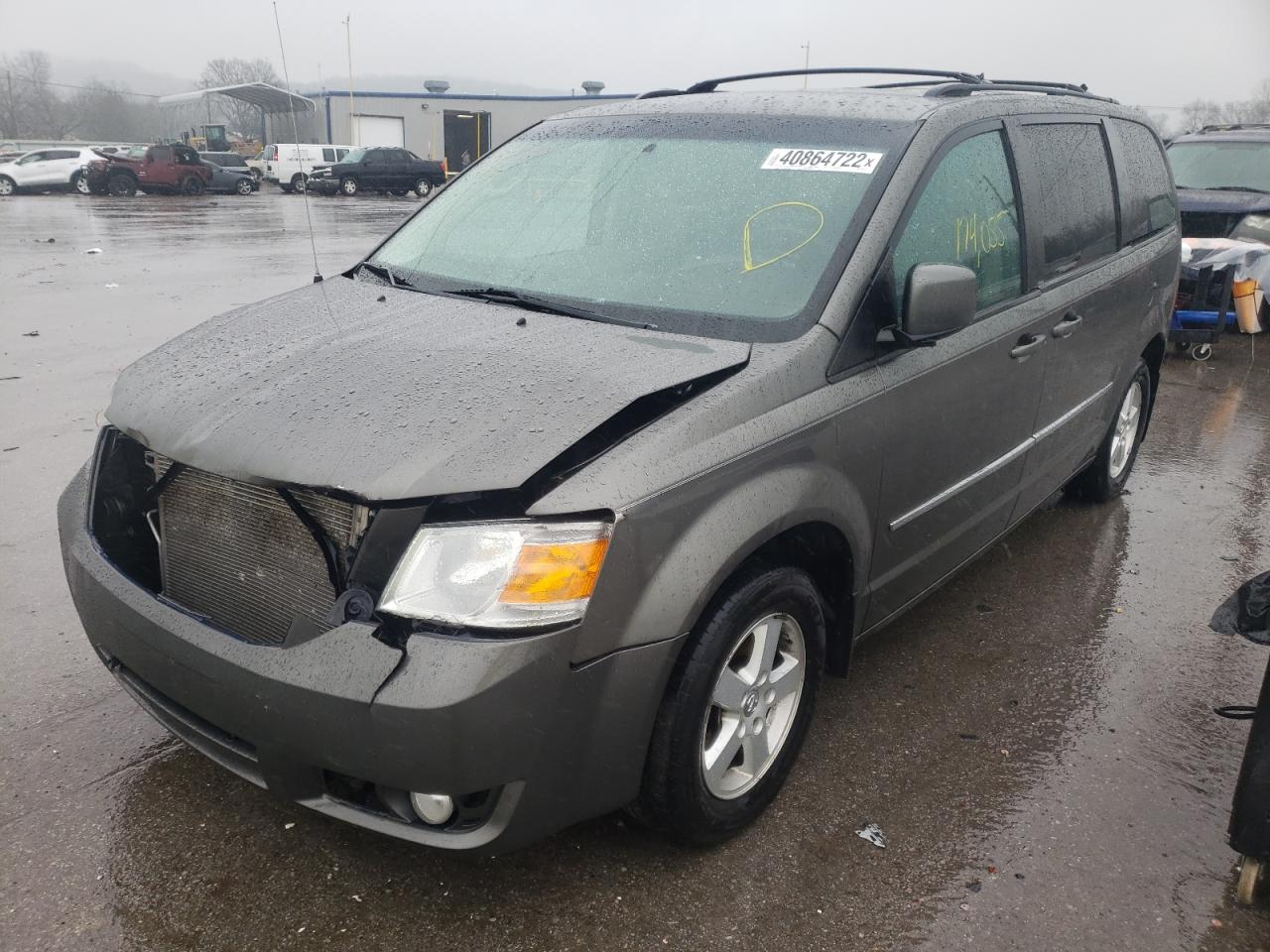 Photo 2 from auction – 2010 DODGE GRAND CARA with VIN 2D4RN5D14AR403126