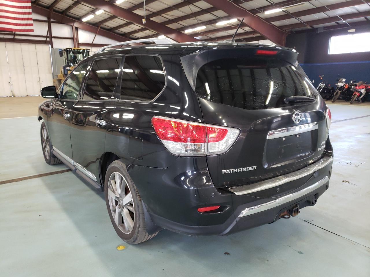 Photo 3 from auction – 2015 NISSAN PATHFINDER with VIN 5N1AR2MM1FC626582
