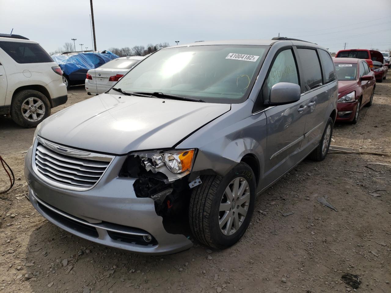 Photo 2 from auction – 2014 CHRYSLER TOWN & COU with VIN 2C4RC1BG3ER195345