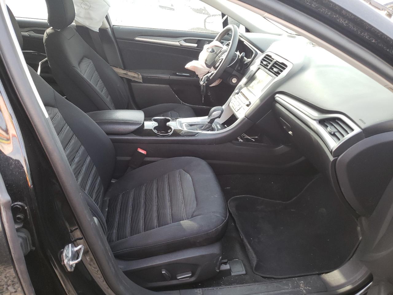 Photo 5 from auction – 2016 FORD FUSION SE with VIN 3FA6P0H75GR273703