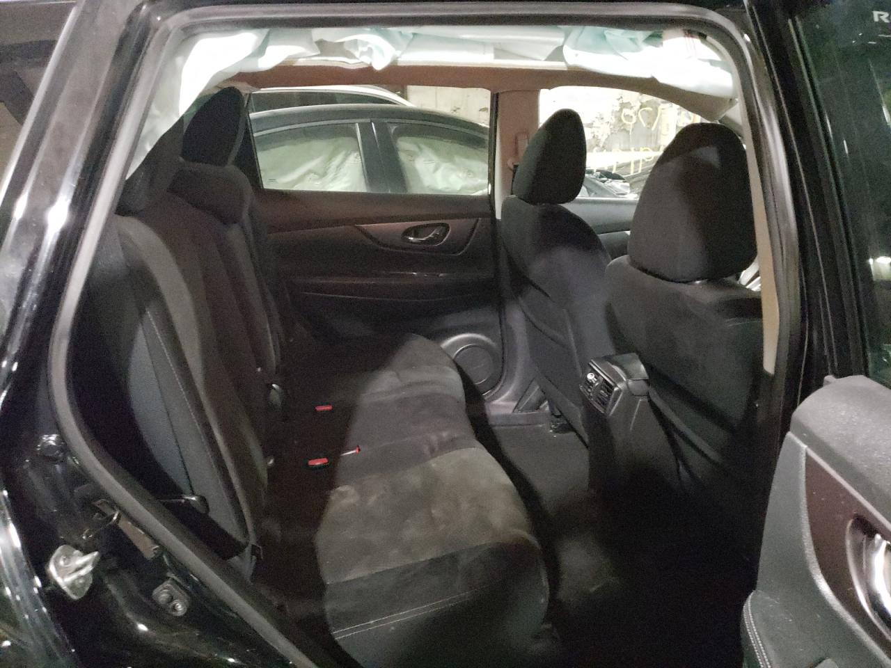 Photo 6 from auction – 2015 NISSAN ROGUE S with VIN 5N1AT2MV3FC908474