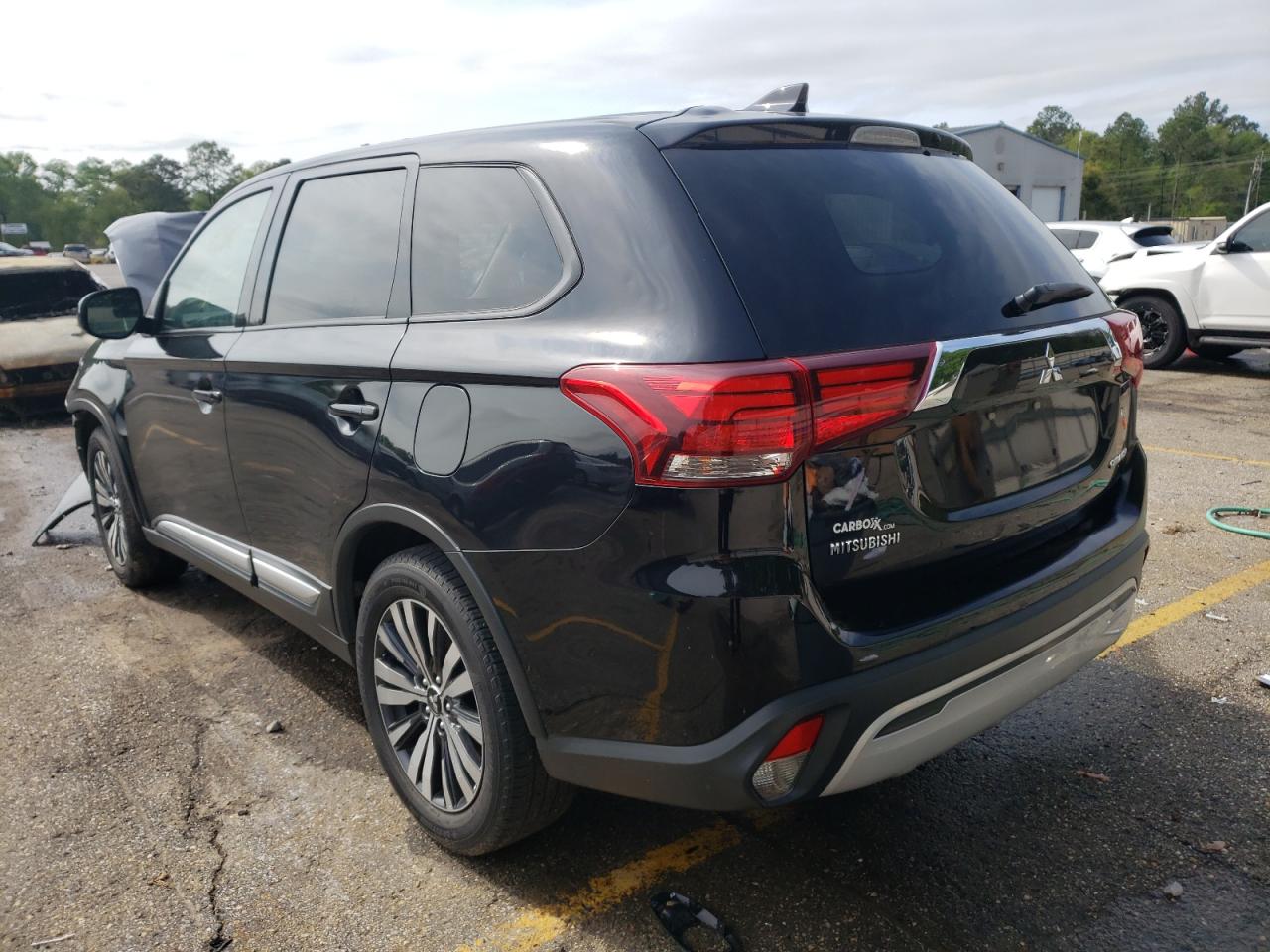 Photo 3 from auction – 2019 MITSUBISHI OUTLANDER with VIN JA4AD2A39KZ014713