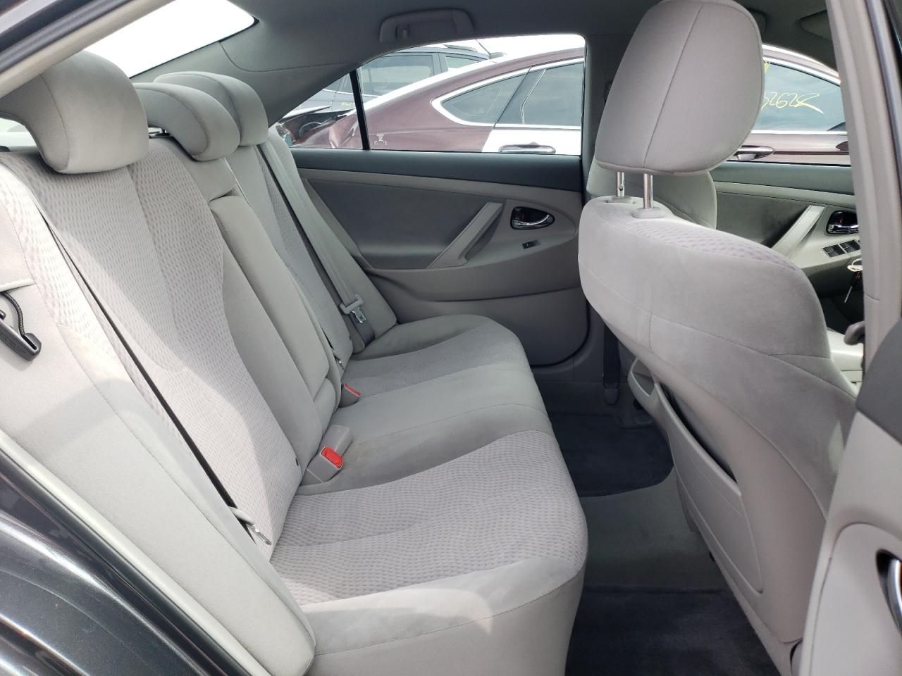 Photo 6 from auction – 2011 TOYOTA CAMRY BASE with VIN 4T4BF3EK9BR180241