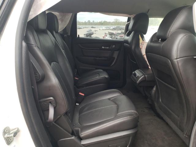 Photo 6 from auction – 2017 CHEVROLET TRAVERSE L with VIN 1GNKRHKDXHJ132869