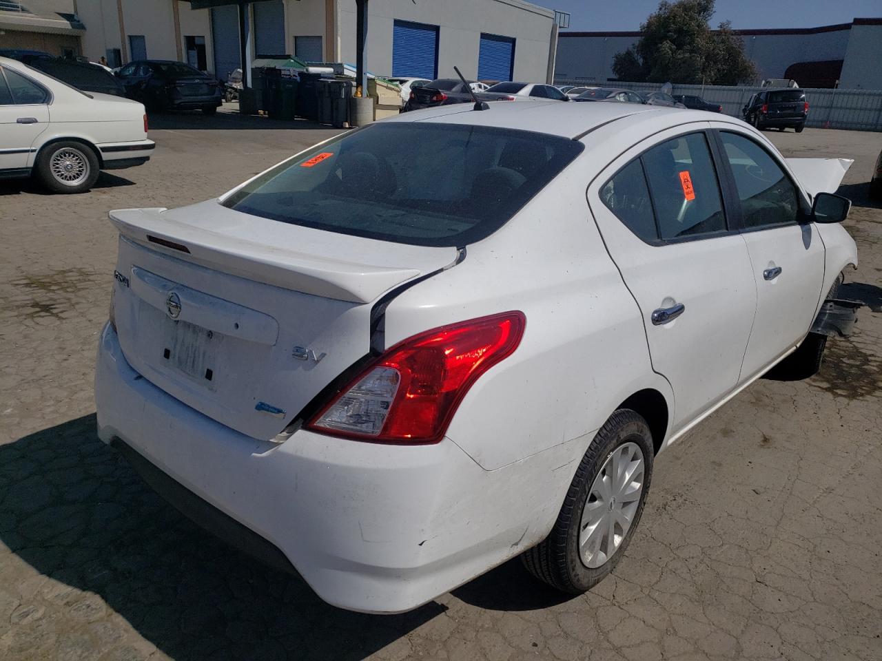 Photo 4 from auction – 2016 NISSAN VERSA S with VIN 3N1CN7AP0GL898621