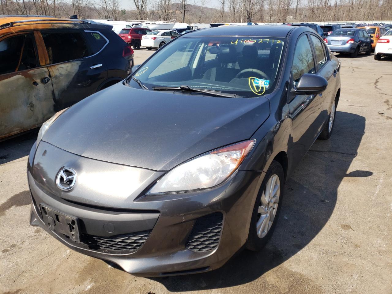 Photo 2 from auction – 2013 MAZDA 3 I with VIN JM1BL1VP8D1771480