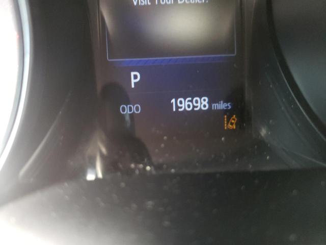 Photo 8 from auction – 2018 TOYOTA C-HR XLE with VIN NMTKHMBX9JR001020