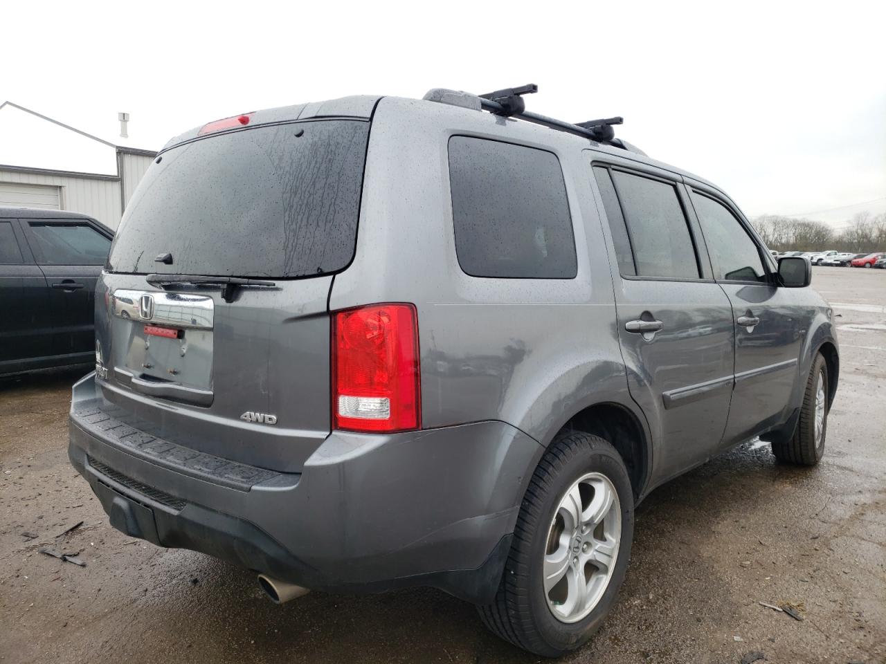 Photo 4 from auction – 2012 HONDA PILOT EXL with VIN 5FNYF4H57CB069010