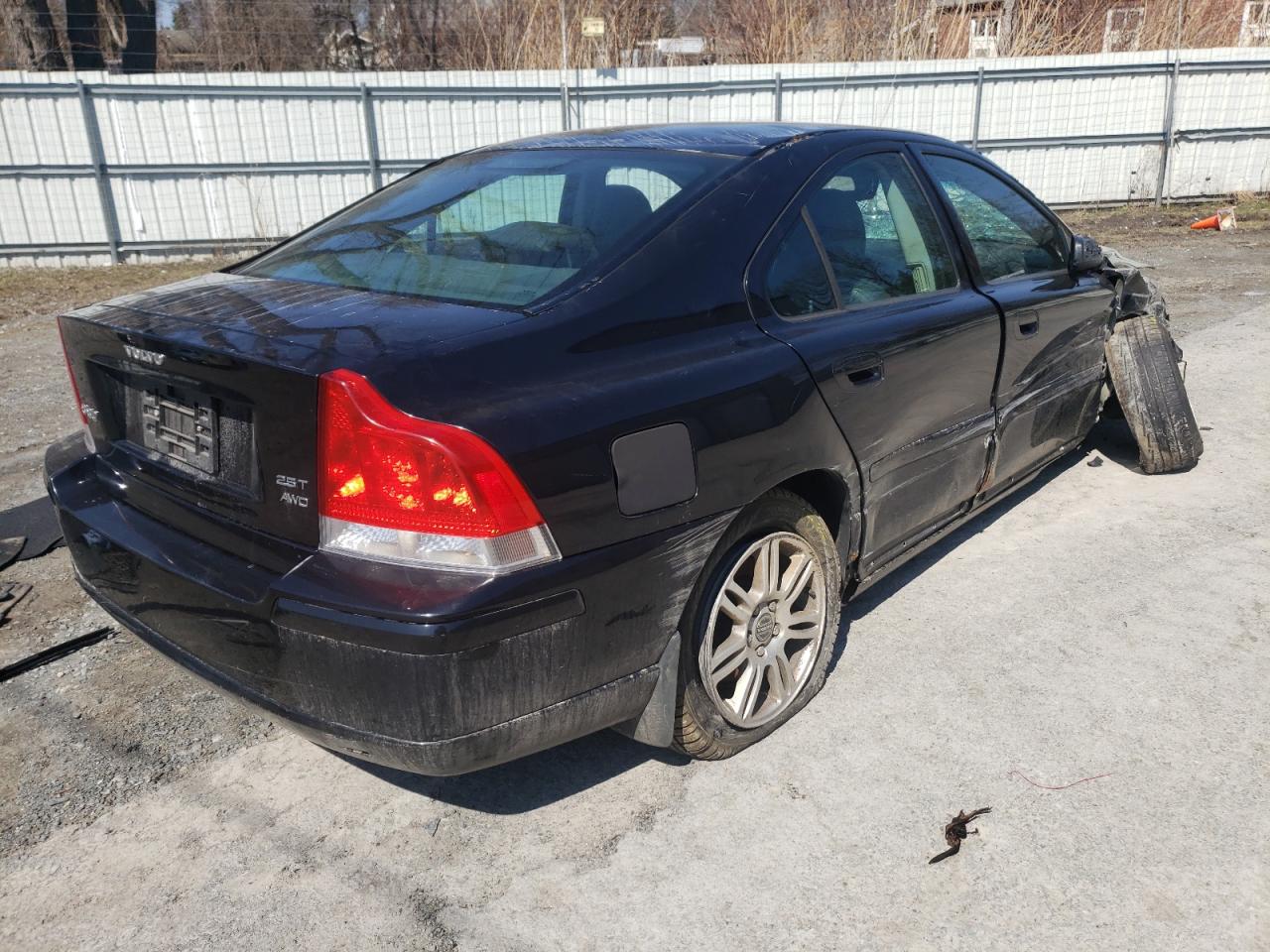 Photo 4 from auction – 2006 VOLVO S60 2.5T with VIN YV1RH592362516782