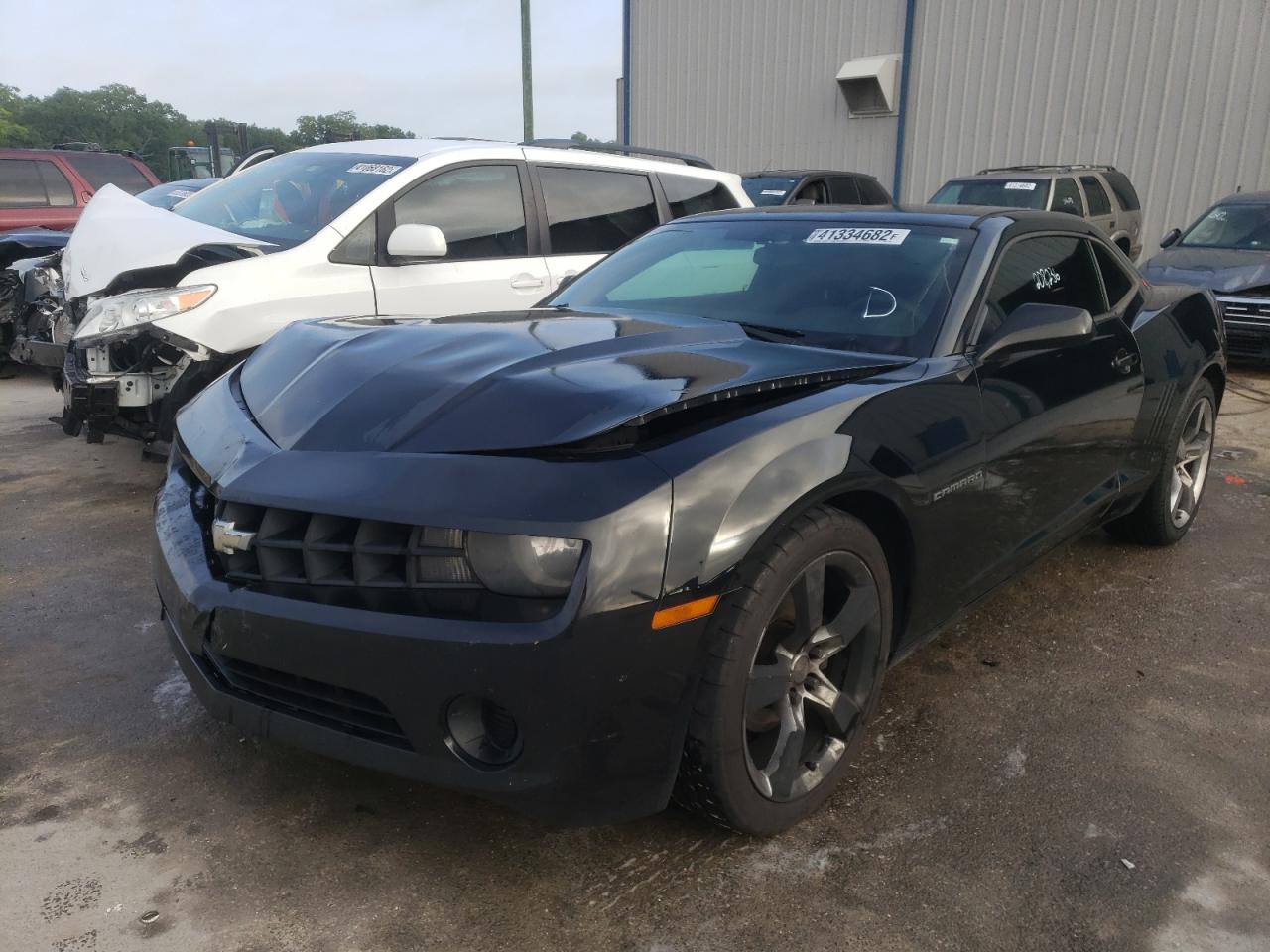 Photo 2 from auction – 2012 CHEVROLET CAMARO LS with VIN 2G1FE1E38C9111614