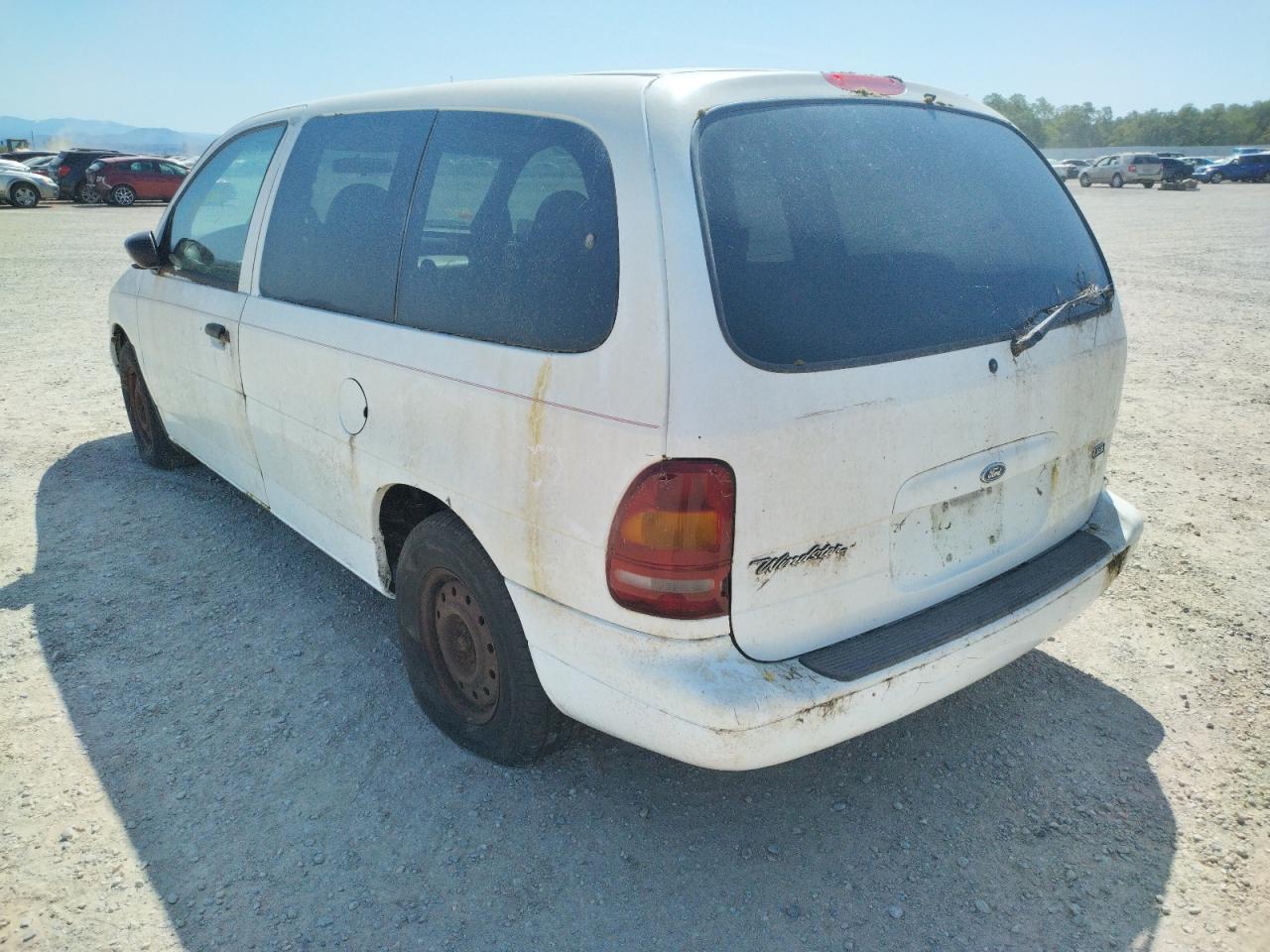 Photo 3 from auction – 1998 FORD WINDSTAR with VIN 2FTZA5446WBC60649