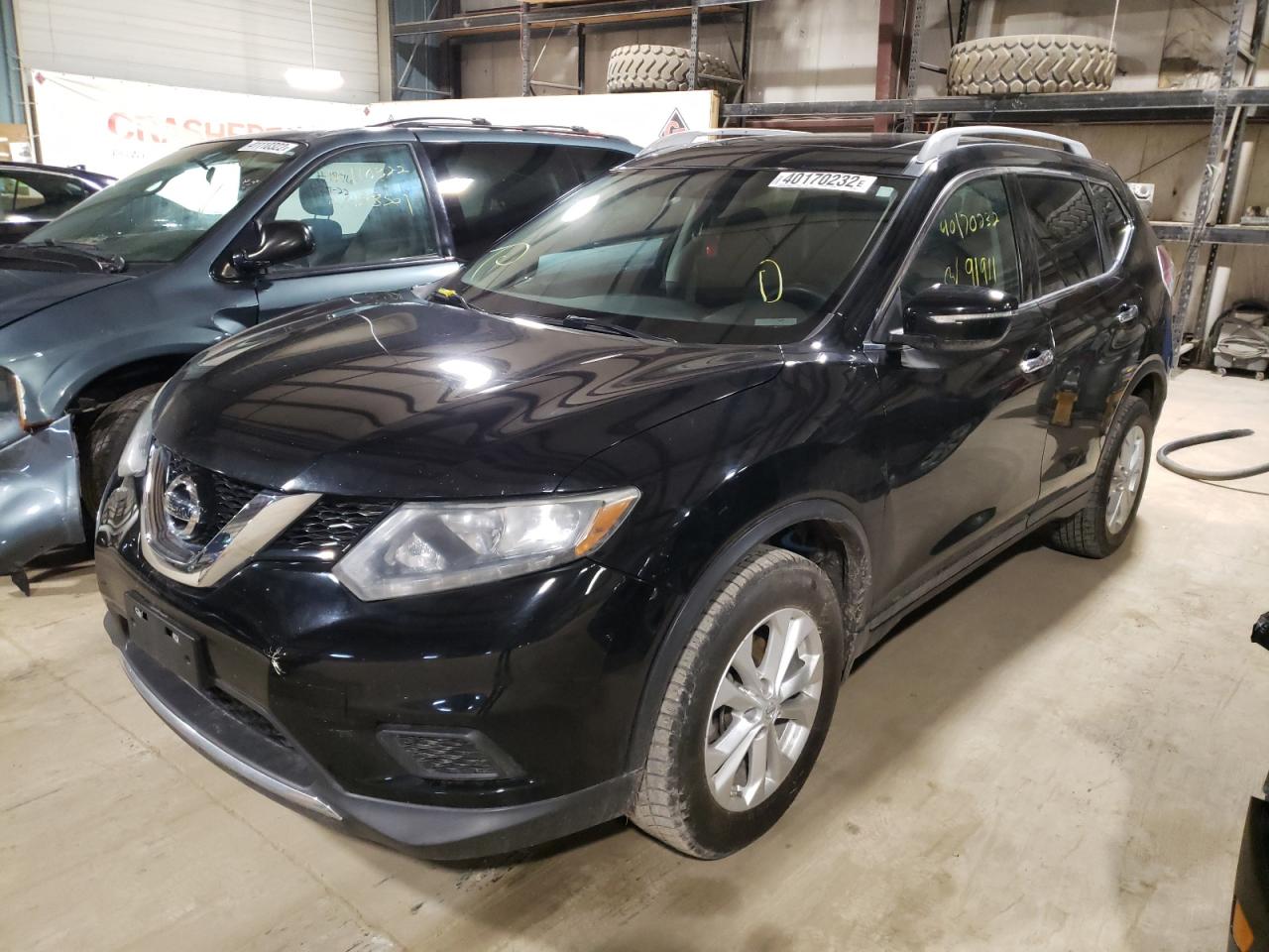 Photo 2 from auction – 2015 NISSAN ROGUE S with VIN 5N1AT2MV3FC908474