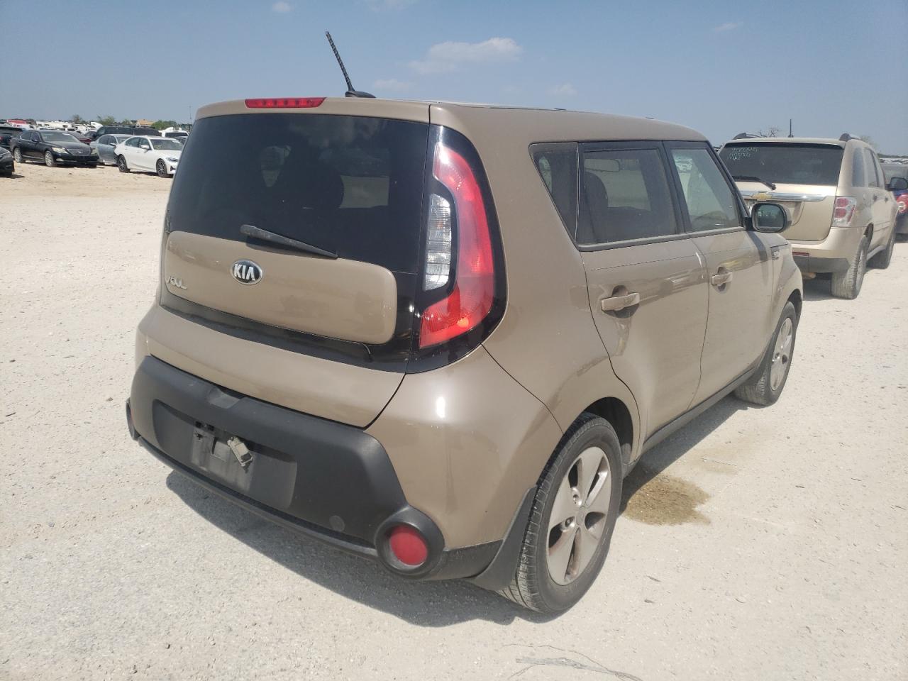 Photo 4 from auction – 2014 KIA SOUL with VIN KNDJN2A25E7096840