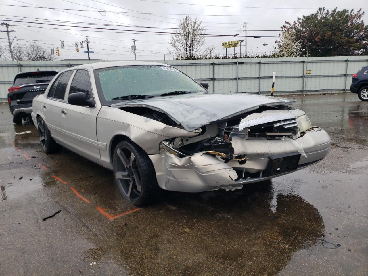 Photo 1 from auction – 2007 FORD CROWN VICT with VIN 2FAFP74V57X103355
