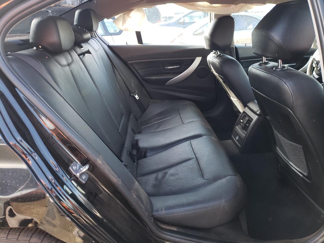 Photo 6 from auction – 2013 BMW 335 I with VIN WBA3A9C58DF477362