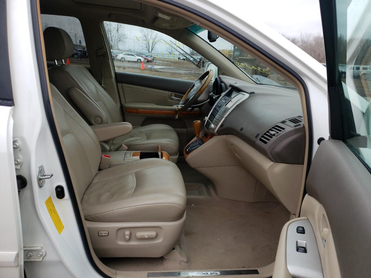 Photo 5 from auction – 2008 LEXUS RX 350 with VIN 2T2GK31U38C032305