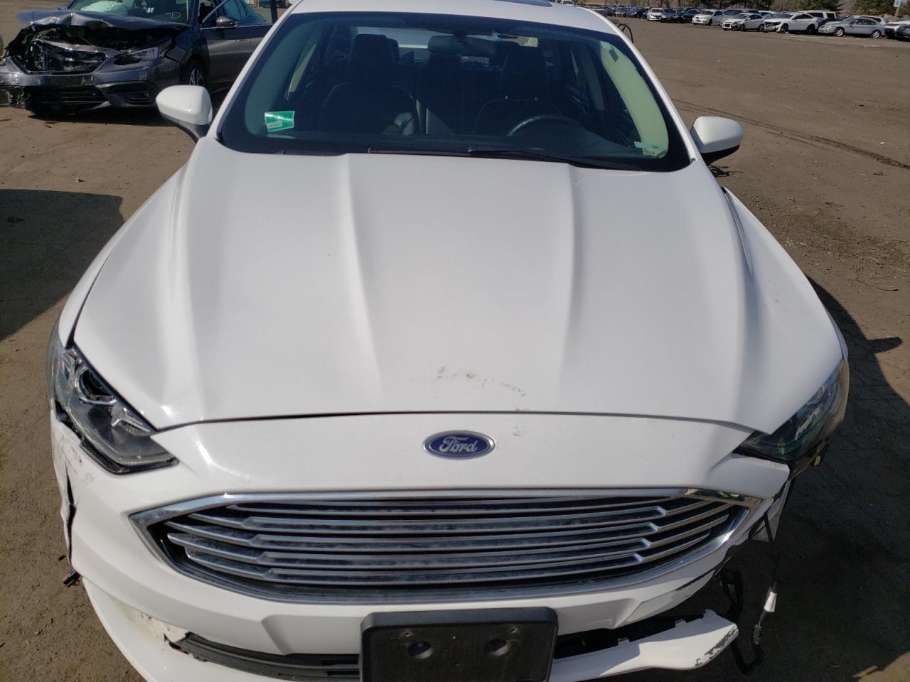 Photo 7 from auction – 2017 FORD FUSION SE with VIN 3FA6P0LU2HR233755