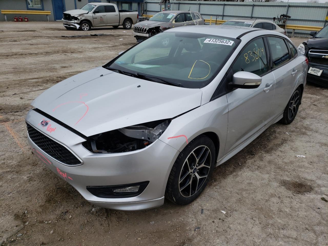 Photo 2 from auction – 2016 FORD FOCUS SE with VIN 1FADP3F22GL405573