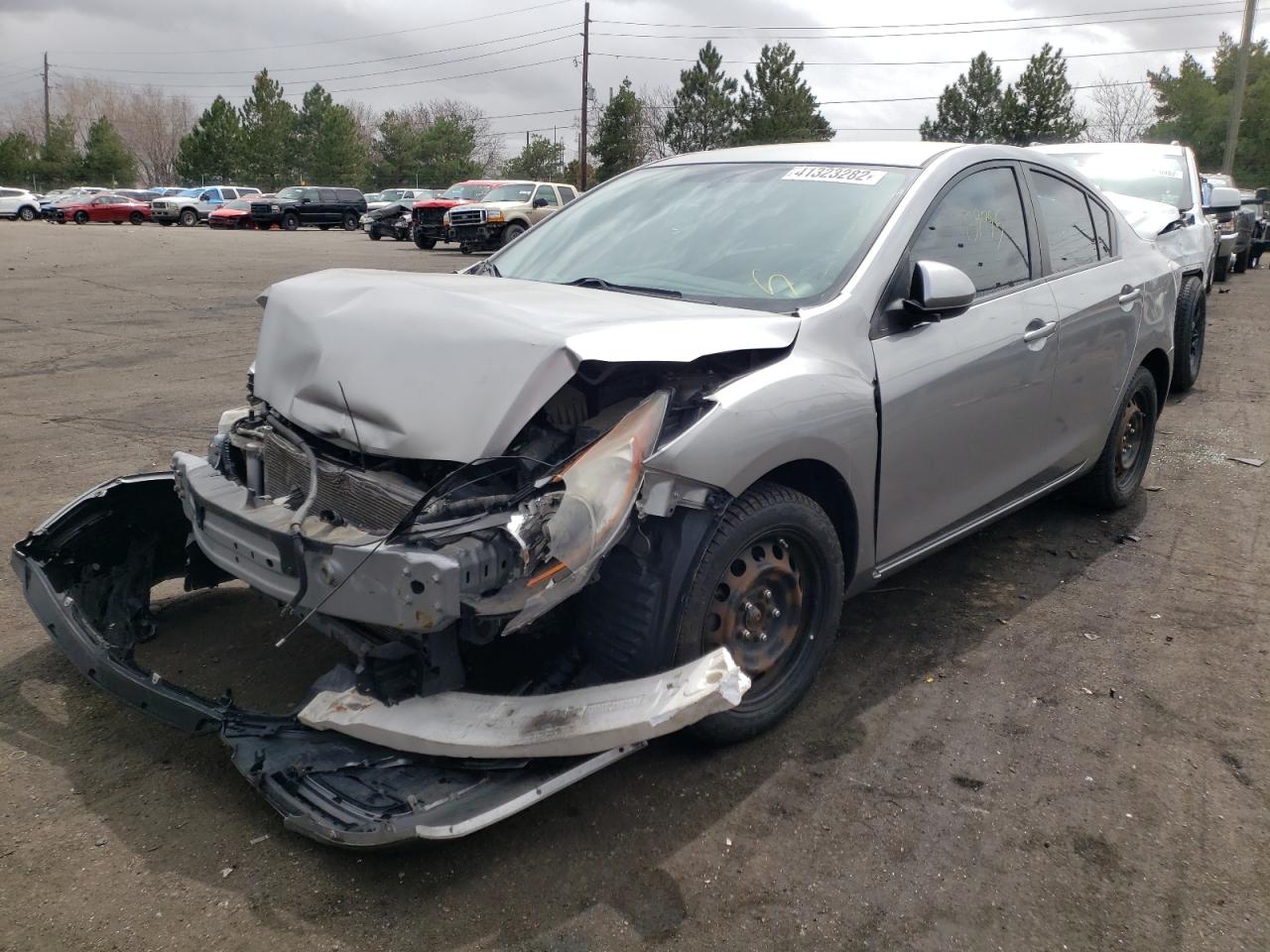 Foto 2 de la subasta – 2011 MAZDA 3 I con VIN JM1BL1UF2B1415970