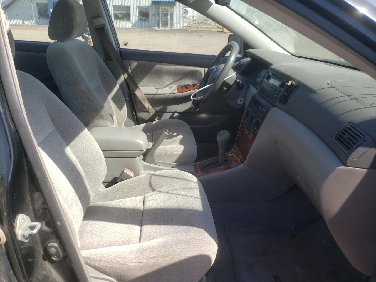 Photo 5 from auction – 2003 TOYOTA COROLLA CE with VIN 2T1BR32EX3C732218