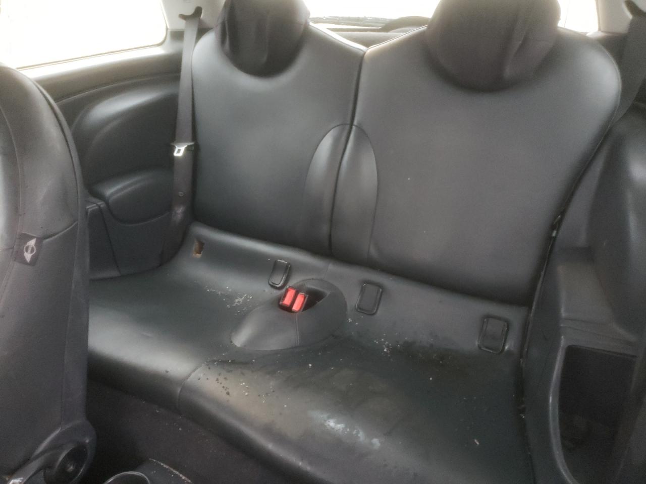 Photo 6 from auction – 2002 MINI COOPER with VIN WMWRC33422TE12047