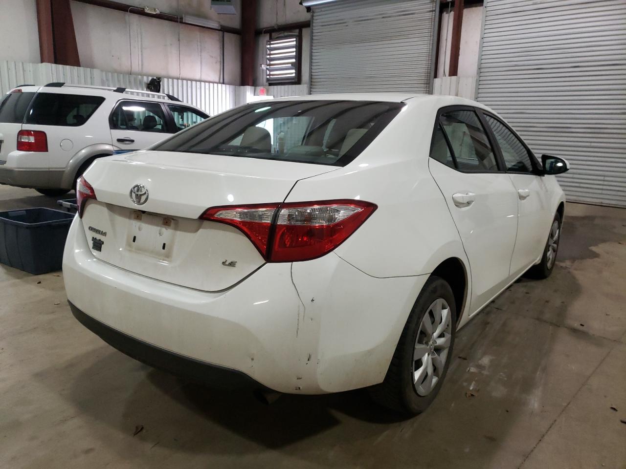 Photo 4 from auction – 2016 TOYOTA COROLLA L with VIN 5YFBURHE4GP541604