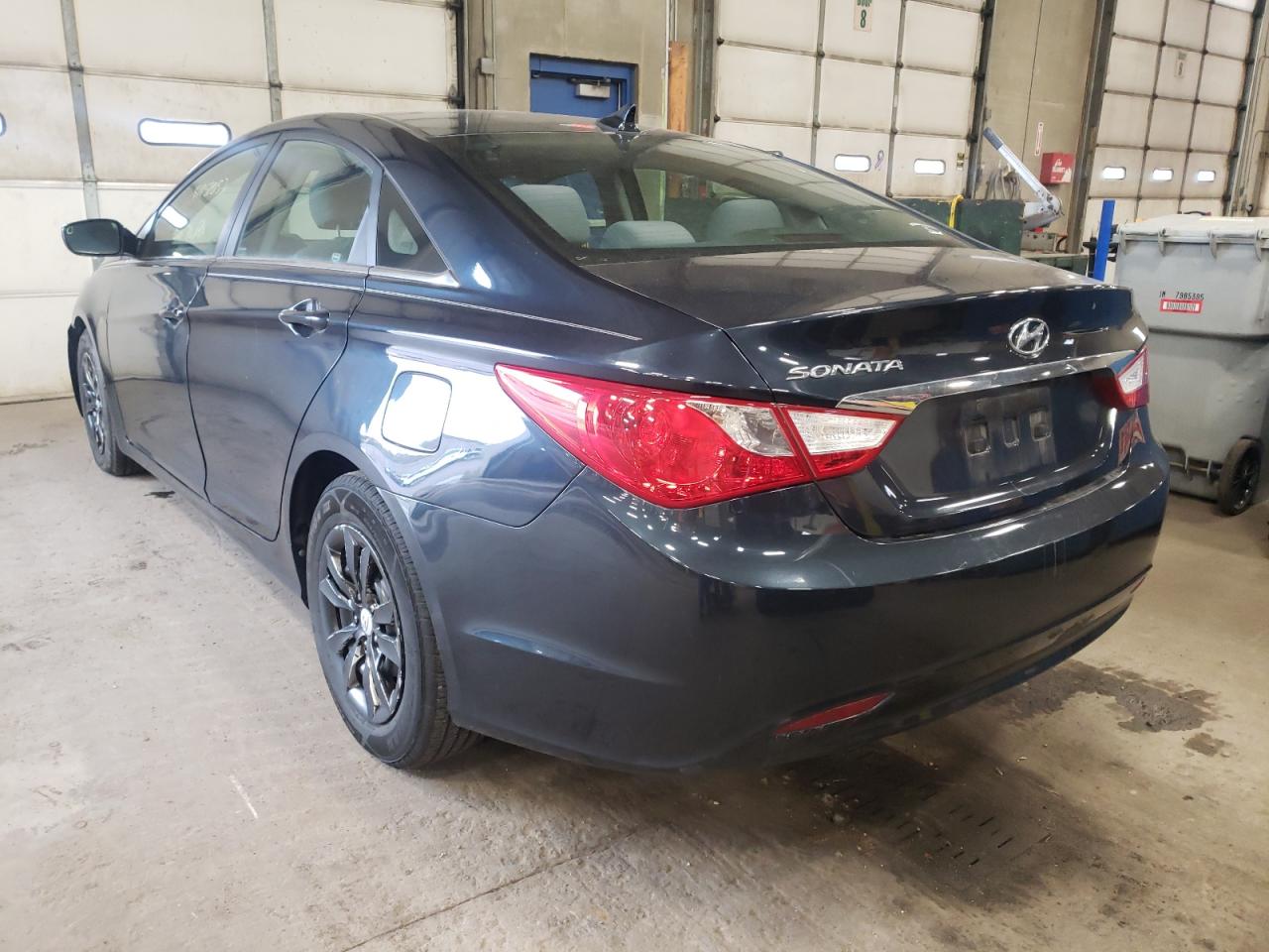 Photo 3 from auction – 2011 HYUNDAI SONATA GLS with VIN 5NPEB4AC6BH113926
