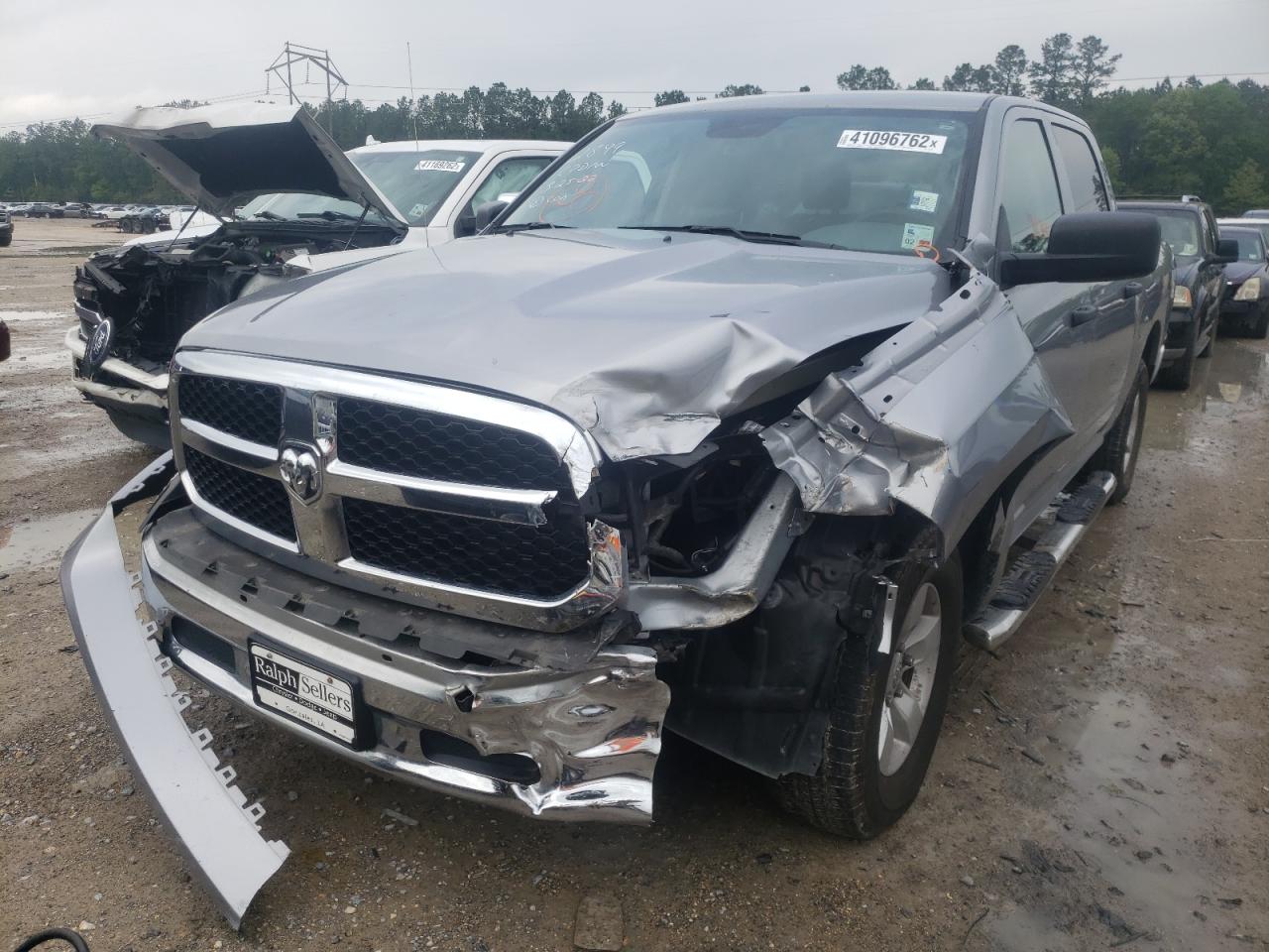 Photo 2 from auction – 2019 RAM 1500 CLASS with VIN 3C6RR6KT7KG722899