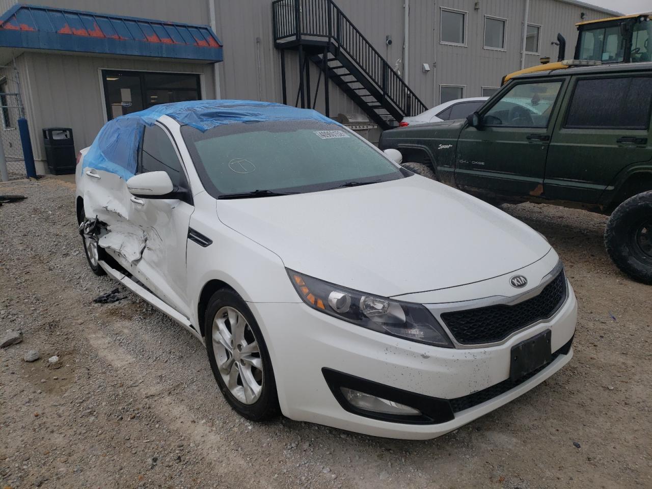 KIA OPTIMA EX 2013 with VIN 5XXGN4A74DG228929 - Photo from auction