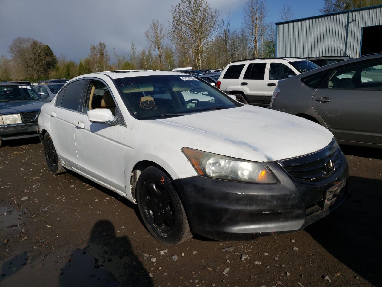HONDA ACCORD EXL 2011 with VIN 1HGCP2F83BA025216 - Photo from auction