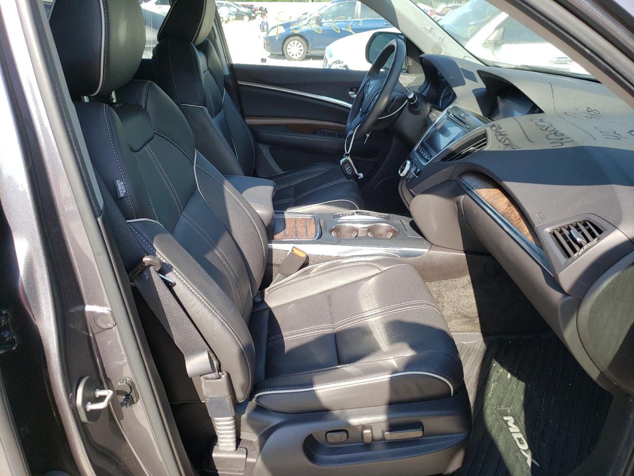 Photo 5 from auction – 2017 ACURA MDX ADVANC with VIN 5FRYD3H85HB007122