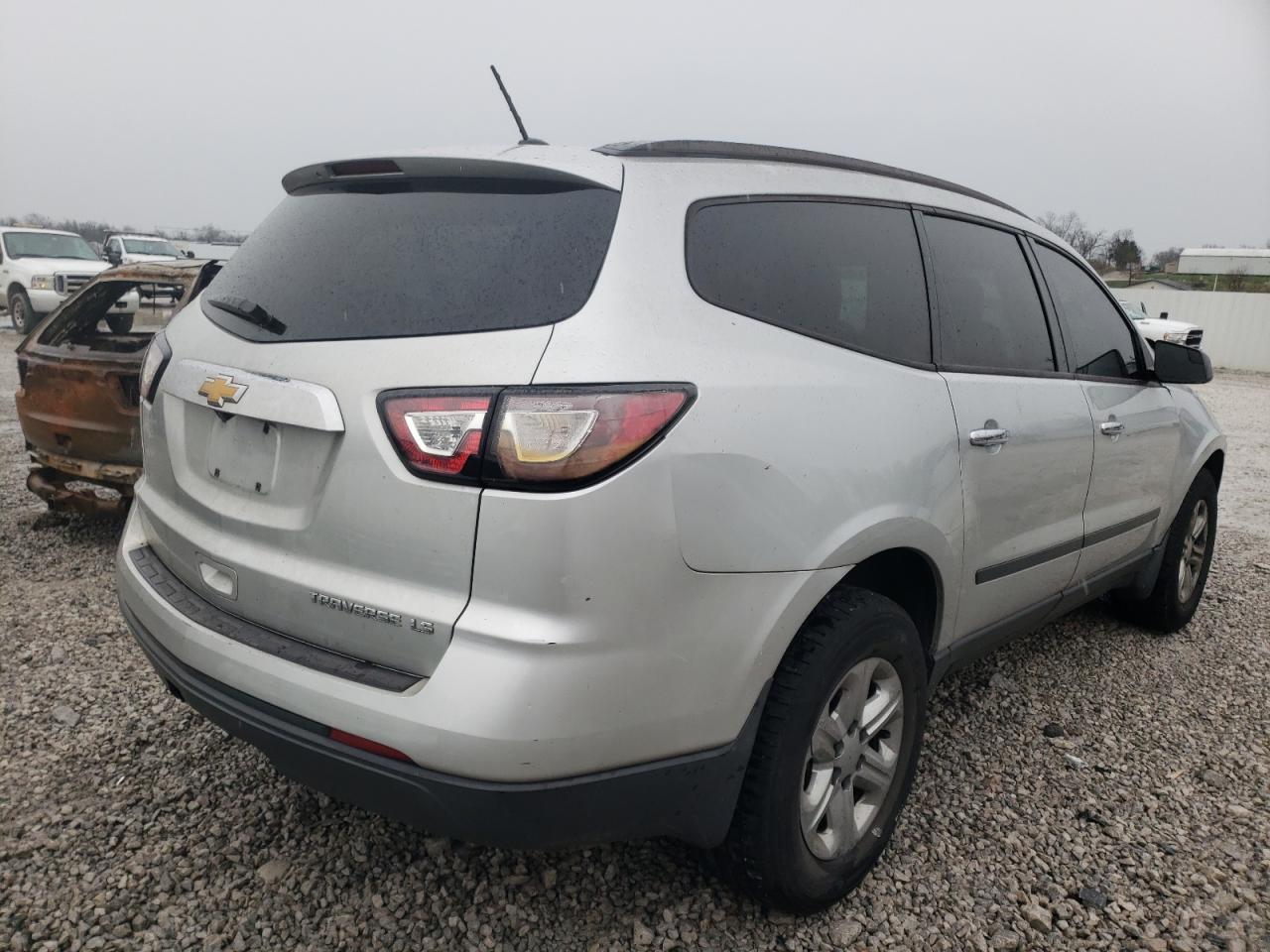 Photo 4 from auction – 2013 CHEVROLET TRAVERSE L with VIN 1GNKRFKD9DJ228510