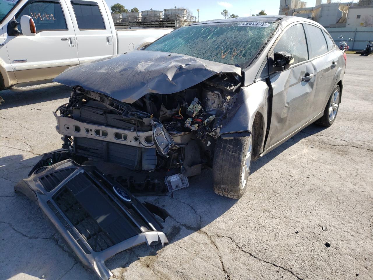 Photo 2 from auction – 2013 FORD FOCUS SE with VIN 1FADP3F20DL138123